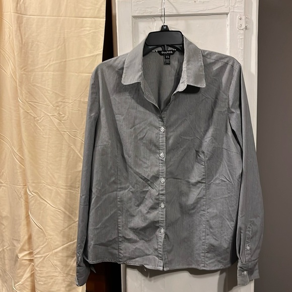 Like new George long sleeve button down black and white size XL (16-18) - Picture 1 of 5